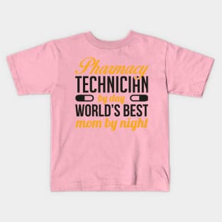 Pharmacy Techinian and Mom (2) Kids T-Shirt